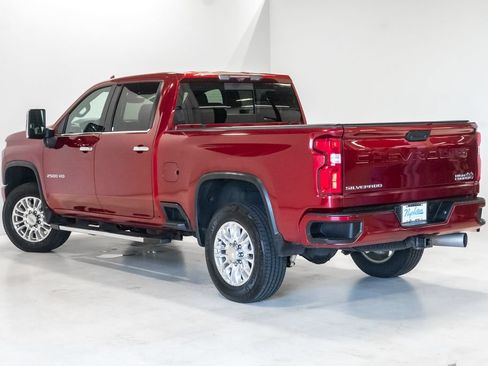 Used 2021 Chevrolet Silverado 2500 High Country w/ Z71 Off-Road Package AWD/4WD image 29