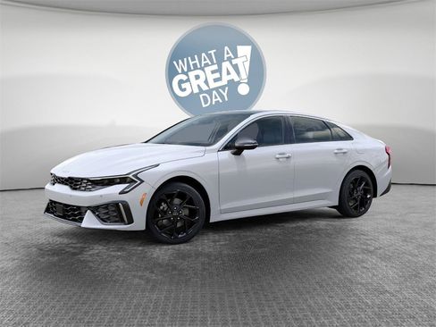 New 2026 Kia K5 GT-Line image 3