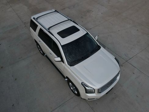 Used 2015 GMC Yukon Denali w/ Open Road Package image 52