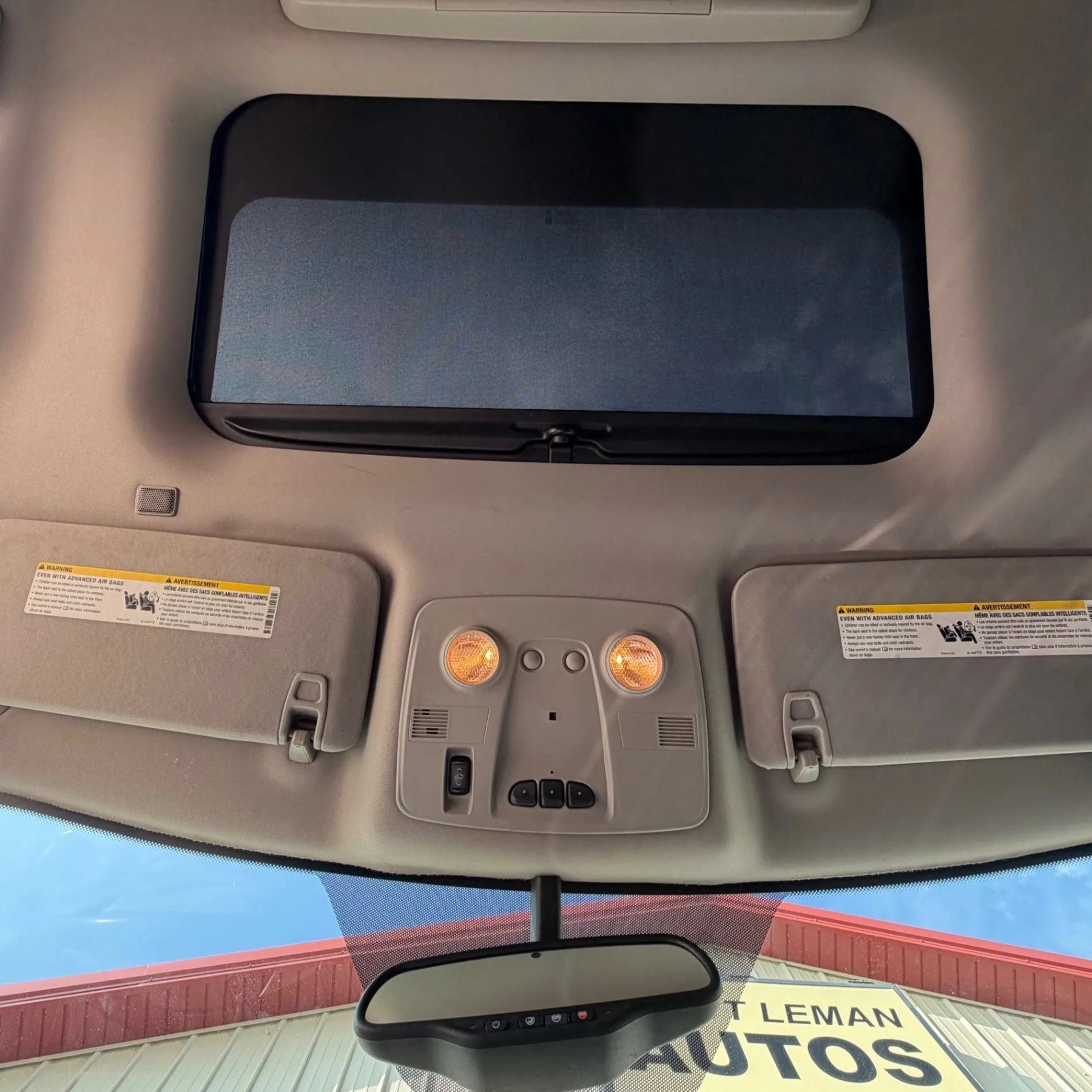 Used 2014 Chevrolet Traverse LT FWD image 16