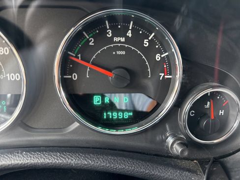 Used 2018 Jeep Wrangler Sport AWD/4WD image 45
