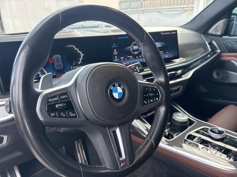 Used 2024 BMW X7 M60i w/ Executive Package image 9