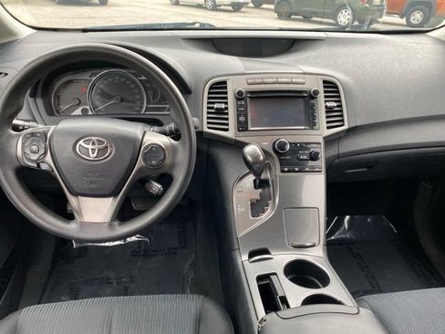 Used 2013 Toyota Venza LE FWD image 7