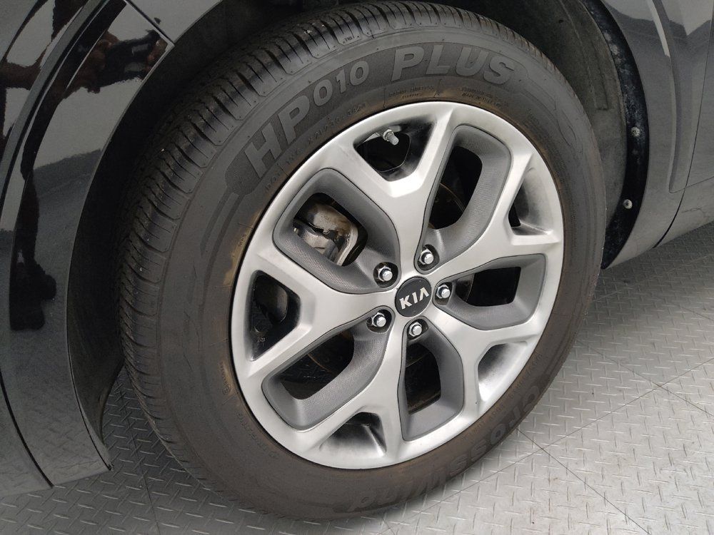 Used 2020 Kia Sorento SX FWD image 31