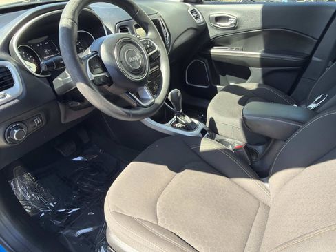 Used 2021 Jeep Compass Sport FWD image 16