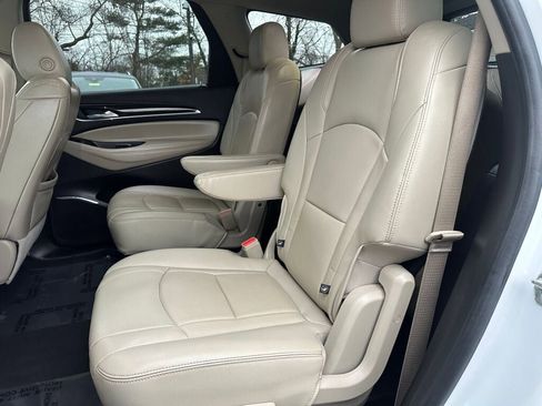 Used 2020 Buick Enclave Premium w/ Sun and Sites Package image 25