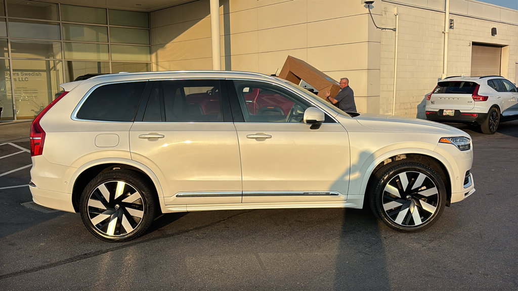 Certified 2024 Volvo XC90 T8 Plus w/ Protection Package Premier AWD/4WD image 26