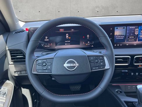 New 2026 Nissan Sentra SR w/ Floor Mat Package FWD image 22