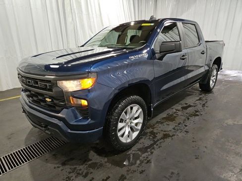 Used 2023 Chevrolet Silverado 1500 Custom image 27
