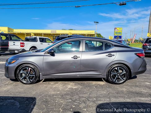 Used 2024 Nissan Sentra SV w/ All-Weather Package FWD image 2