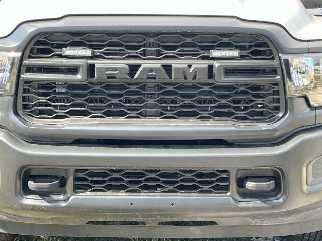 New 2024 RAM 3500 Tradesman AWD/4WD image 11