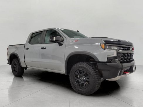 Used 2024 Chevrolet Silverado 1500 ZR2 w/ Technology Package AWD/4WD image 28
