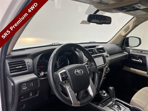 Used 2019 Toyota 4Runner SR5 Premium image 9