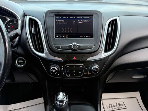 Used 2020 Chevrolet Equinox LT w/ Driver Convenience Package image 22