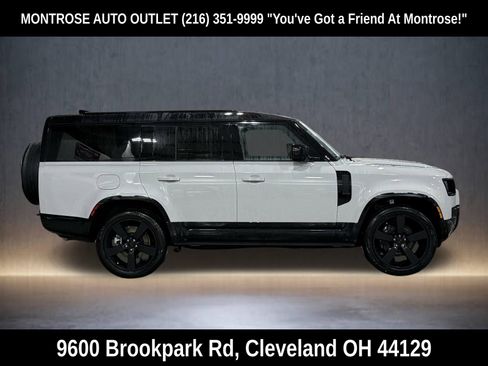 New 2026 Land Rover Defender 130 X-Dynamic SE image 6