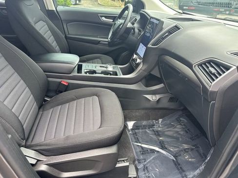 Used 2024 Ford Edge SE w/ Black Appearance Package AWD/4WD image 15