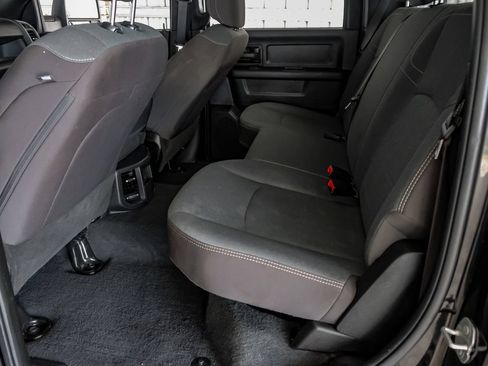 Used 2024 RAM 2500 Tradesman w/ Chrome Appearance Group AWD/4WD image 36