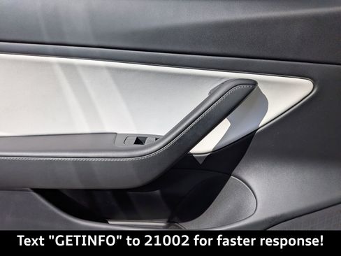 Used 2021 Tesla Model 3 Performance image 28