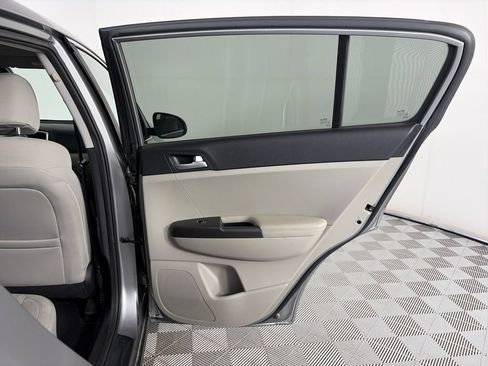 Used 2020 Kia Sportage LX FWD image 25