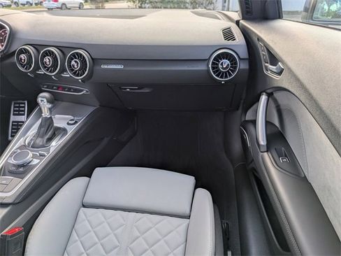 Used 2018 Audi TT 2.0T image 23
