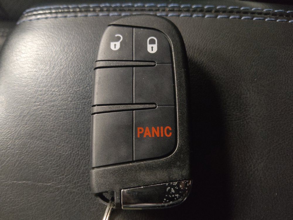 Used 2022 Jeep Compass Latitude w/ Sun and Sound Group FWD image 32