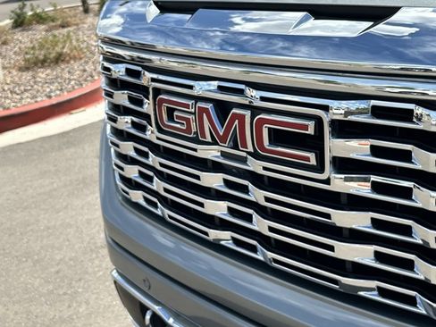 Used 2026 GMC Sierra 1500 Denali AWD/4WD image 31