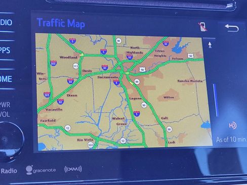 Used 2018 Toyota Corolla SE image 14