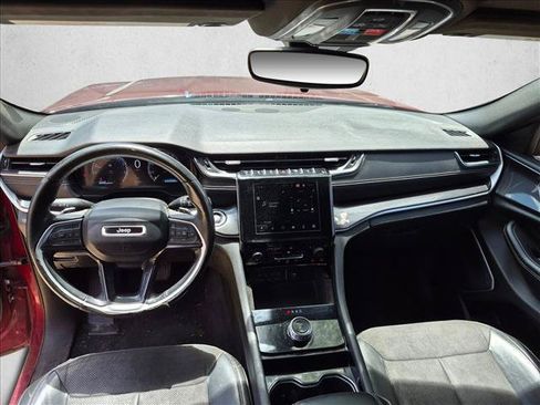 Used 2021 Jeep Grand Cherokee L Laredo RWD image 13
