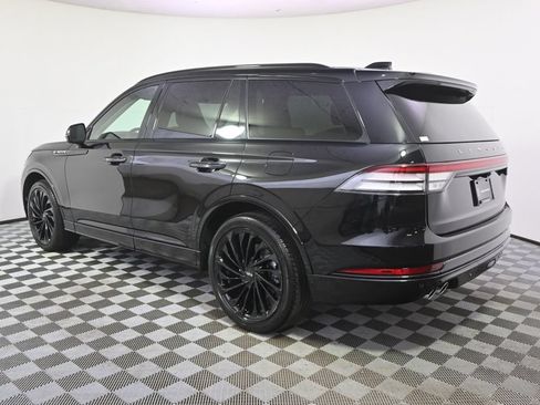 New 2026 Lincoln Aviator Reserve AWD/4WD image 3