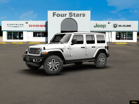 New 2026 Jeep Wrangler Unlimited Sahara AWD/4WD image 2