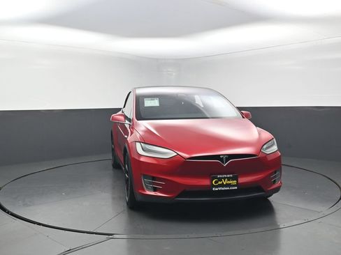 Used 2021 Tesla Model X Long Range AWD/4WD image 3