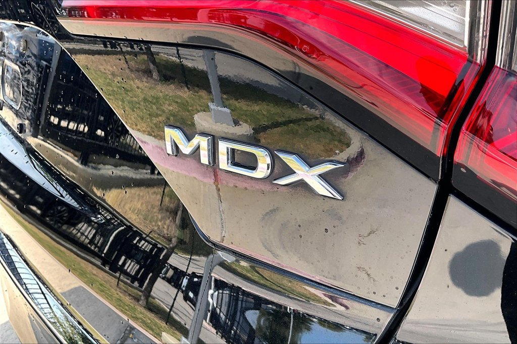 Used 2023 Acura MDX w/ Technology Package AWD/4WD image 37