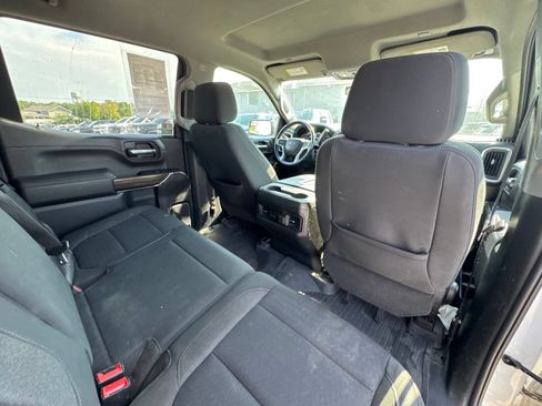 Used 2022 Chevrolet Silverado 1500 LT Trail Boss w/ Convenience Package II AWD/4WD image 26