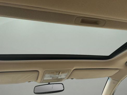 Used 2009 Toyota Avalon Limited FWD image 17