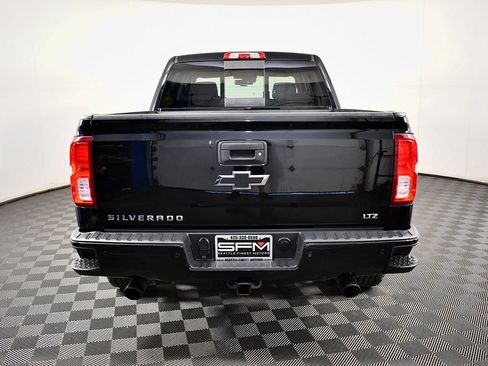 Used 2017 Chevrolet Silverado 1500 LTZ Z71 w/ LTZ Plus Package image 10