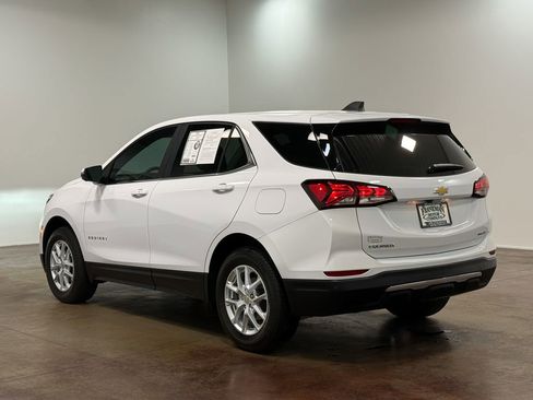 Used 2024 Chevrolet Equinox LT AWD/4WD image 5