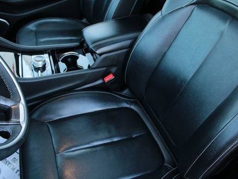 Used 2022 Jeep Grand Cherokee Limited 4xe image 5