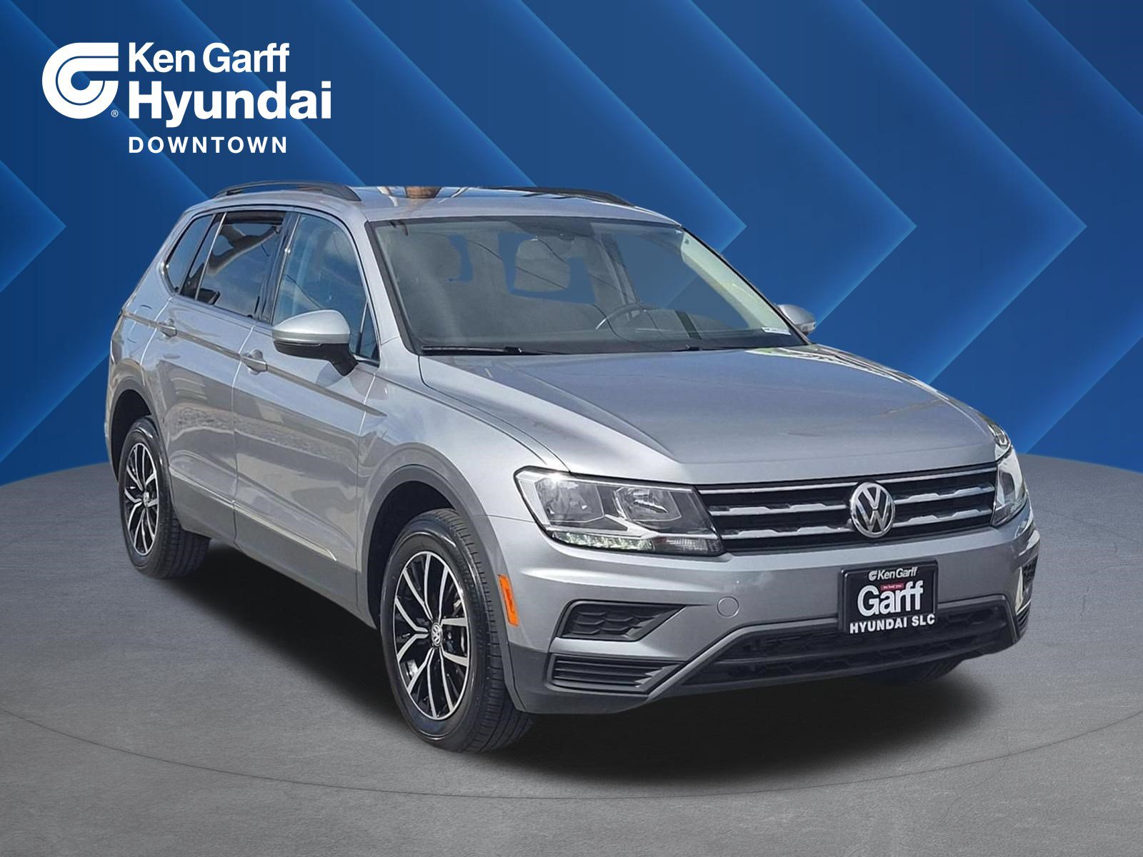 Used 2021 Volkswagen Tiguan SE AWD/4WD image 1