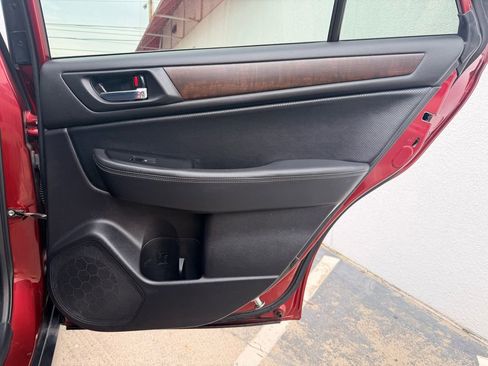 Used 2017 Subaru Outback 2.5i Limited image 26