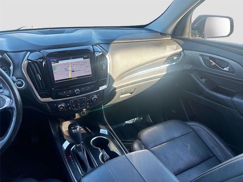 Used 2018 Chevrolet Traverse Premier w/ Driver Confidence II Package image 26