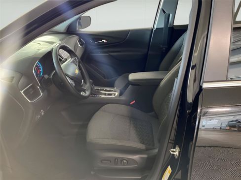 Certified 2024 Chevrolet Equinox LT w/ LPO, Floor Liner Package FWD image 12