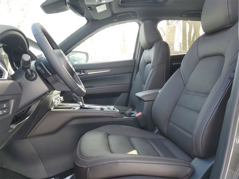 New 2025 MAZDA CX-5 Signature image 10