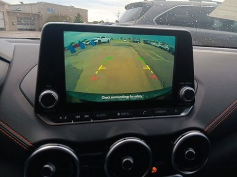 New 2025 Nissan Sentra SR image 17