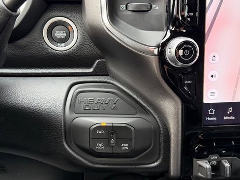 New 2026 RAM 2500 Laramie w/ Night Edition AWD/4WD image 24