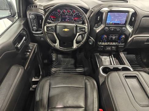 Used 2019 Chevrolet Silverado 1500 LTZ w/ LTZ Premium Package AWD/4WD image 4