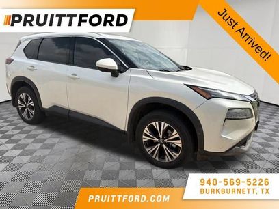 Used 2021 Nissan Rogue SV w/ Premium Package