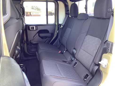 New 2026 Jeep Gladiator Mojave AWD/4WD image 25