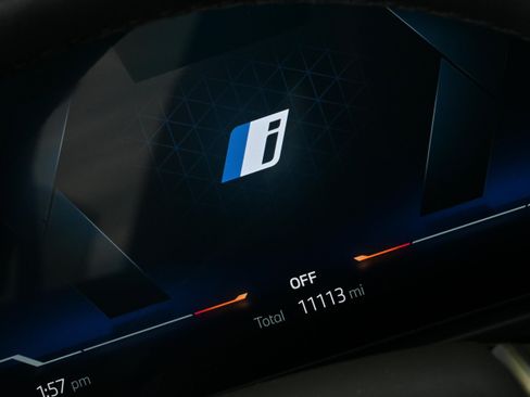 Certified 2023 BMW i4 eDrive35 w/ Premium Package RWD image 38