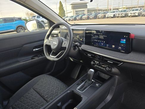 New 2026 Nissan Kicks SV w/ Cold Weather Package image 10