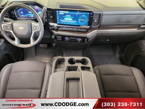Used 2025 Chevrolet Silverado 2500 LT w/ Convenience Package AWD/4WD image 18